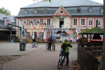Jugendzentrum „Ex(zellenz)-Haus“, Trier